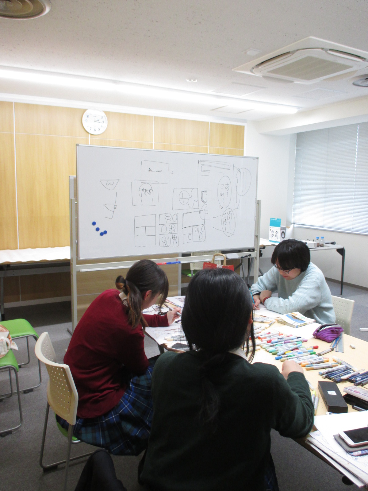 http://www.hchs.ed.jp/campus/takamatsu/images/18.2.19%20%EF%BE%8F%EF%BE%9D%EF%BD%B6%EF%BE%9E%E2%91%A0.JPG