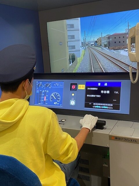 鉄道運転手.jpeg