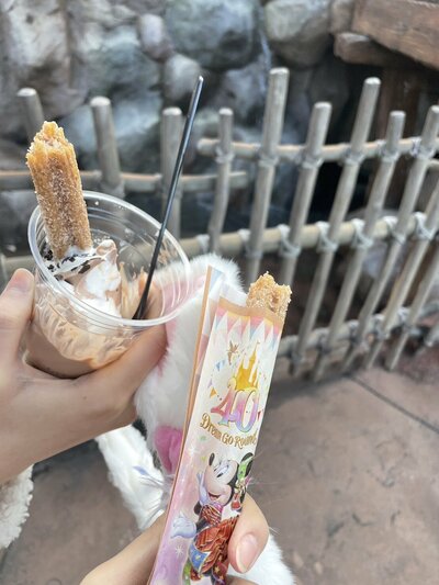 2024.3.1　ディズニーランド 生徒LINE ランチ (1).jpg