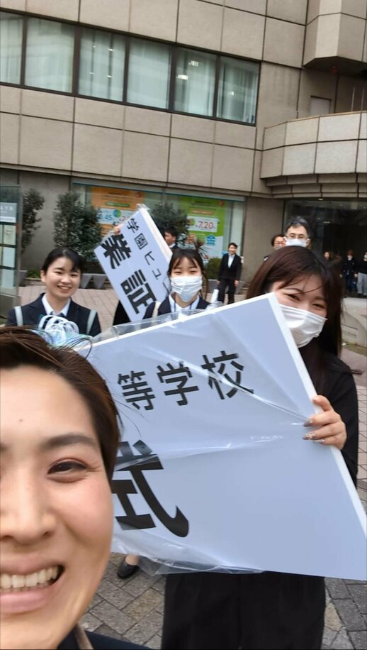 【名古屋駅前】卒業式の準備の様子✨お手伝い生徒さん達ありがとう！！