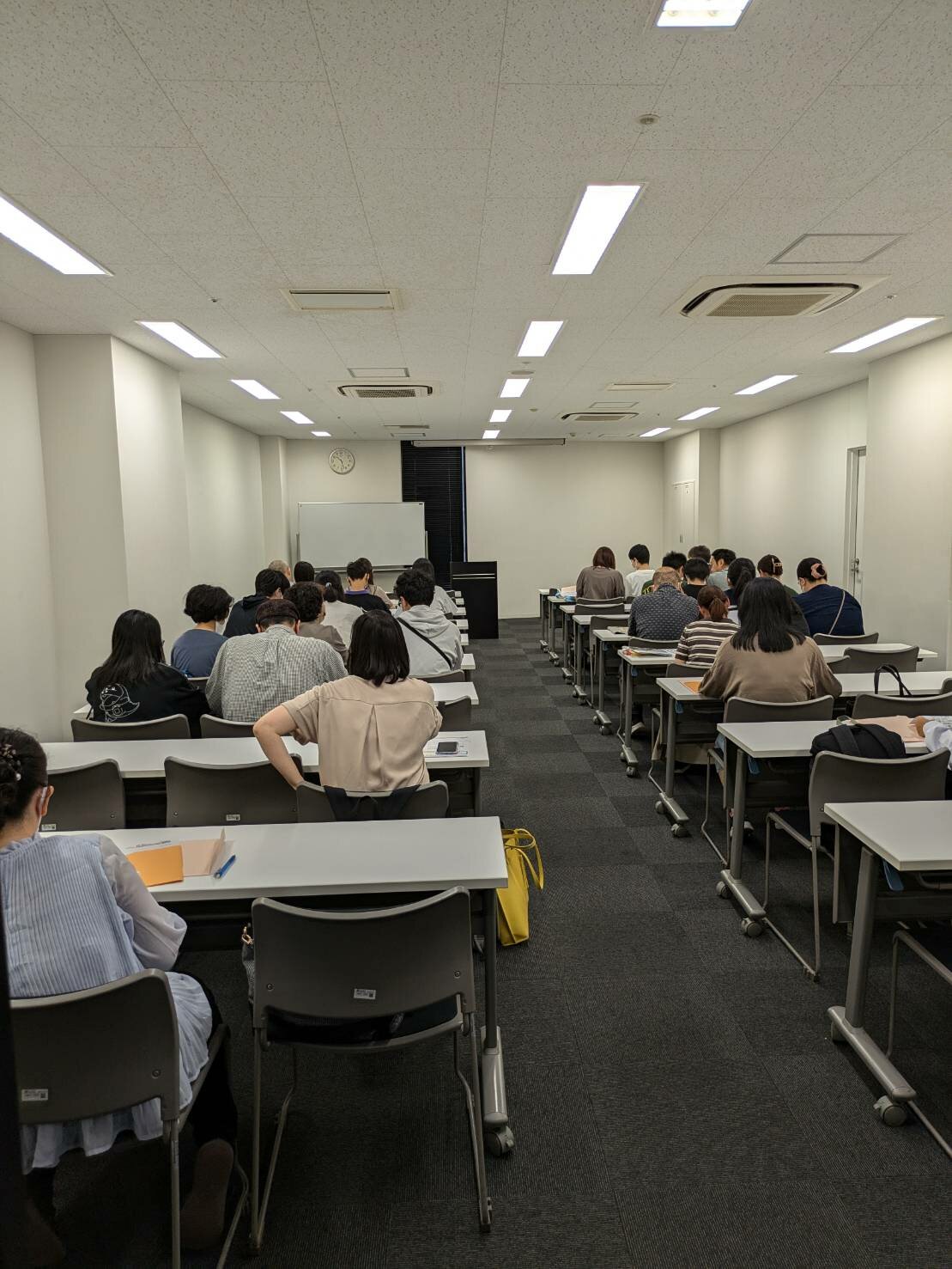 https://www.hchs.ed.jp/campus/nagoya/images/0e53b0e8ee9ceb563f6fa1aa2af47c3c613adf0a.jpg