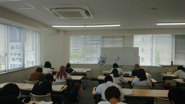 https://www.hchs.ed.jp/campus/takamatsu/images/s%E3%83%86%E3%82%B9%E3%83%880723%E2%91%A0.jpg