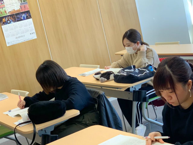 https://www.hchs.ed.jp/campus/takamatsu/images/s%E6%A8%A1%E8%A9%A6%E2%91%A0.jpg