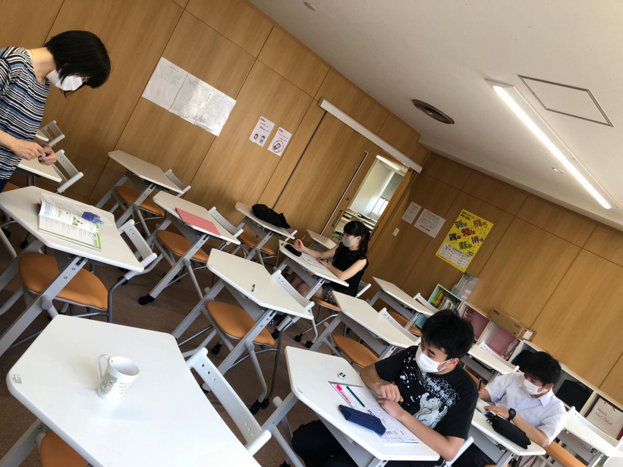 https://www.hchs.ed.jp/campus/takamatsu/images/s-%E8%8B%B1%E8%AA%9E%E5%AD%A6%E3%81%B3%E7%9B%B4%E3%81%97%E2%91%A0.jpg