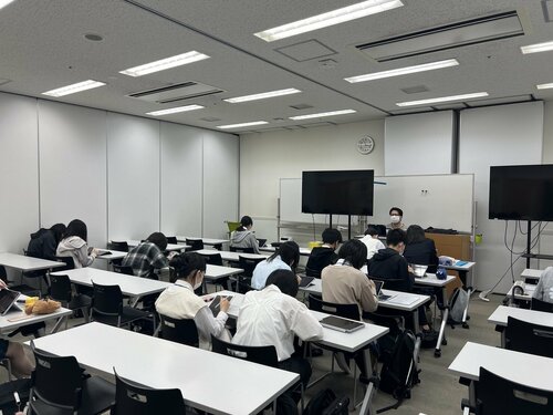【横浜西口】イラストの授業を覗いてみました！